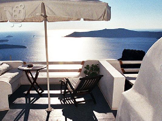 Traditional apartments suites studios Sunny Villas Santorini Imerovigli Greece